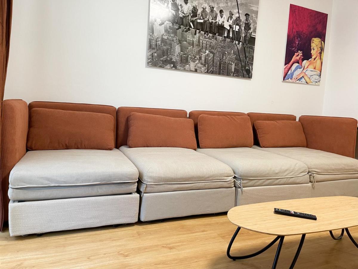 City Center 2 Bedroom A/C Apartment Bratislava Exteriör bild