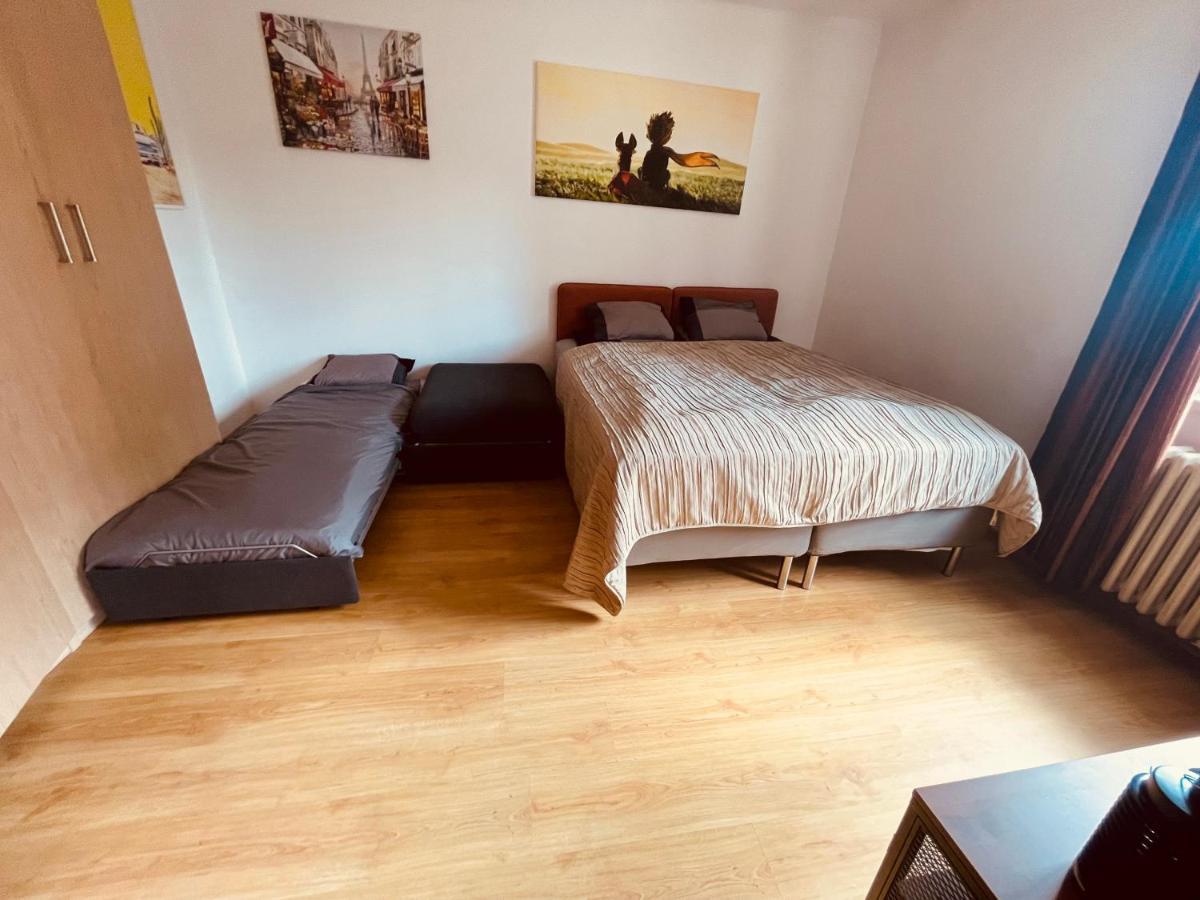 City Center 2 Bedroom A/C Apartment Bratislava Exteriör bild